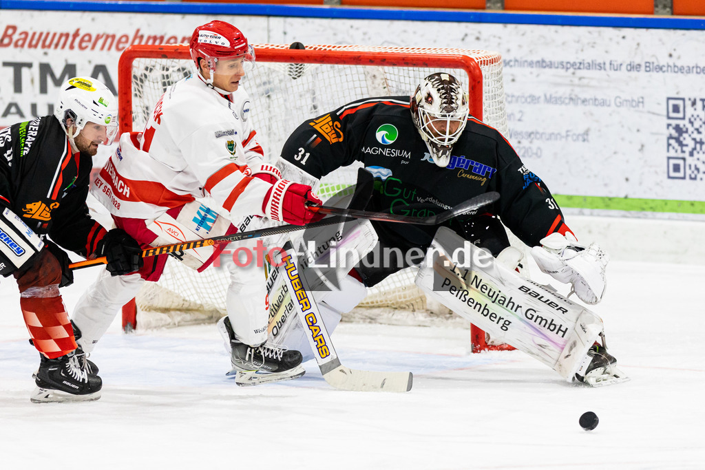 Bayernliga Eishockey, TSV Peißenberg MIners gegen TEV Miesbach am 6.11.2022 in Peißenberg | Bayernliga Eishockey, TSV Peißenberg MIners gegen TEV Miesbach am 6.11.2022 in Peißenberg