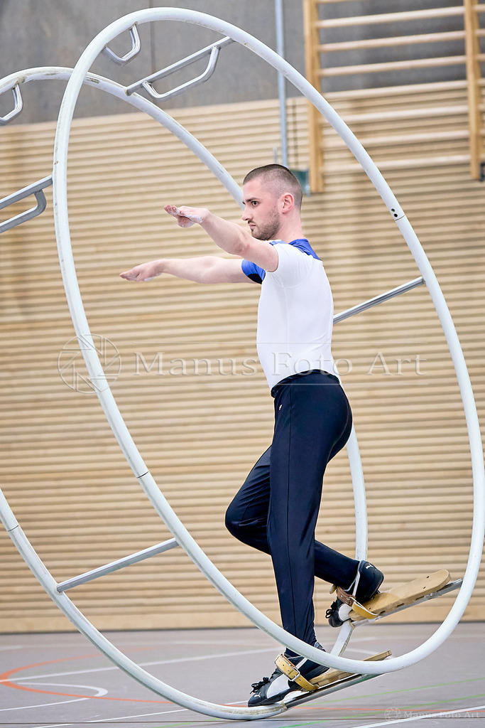 B-DSC06731 | Professionelle Sportfotografie in Hamburg, Schleswig-Holstein und Niedersachsen – spezialisiert auf Rhönrad, Geräteturnen, Leistungsturnen und rhythmische Sportgymnastik. Bundesweite Begleitung von Rhönrad-Events. Jetzt Sport-Fotos - Realisiert mit Pictrs.com