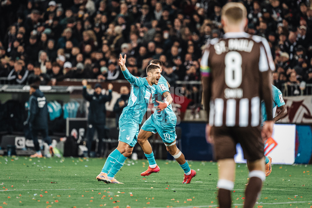 Fußball | Männer | Saison 2025/2026  | Fußball-Bundesliga | 07. Spieltag | FC St. Pauli vs. TSG Hoffenheim | 19.10.2025 | Torjubel Andrej Kramaric (#27, TSG Hoffenheim)