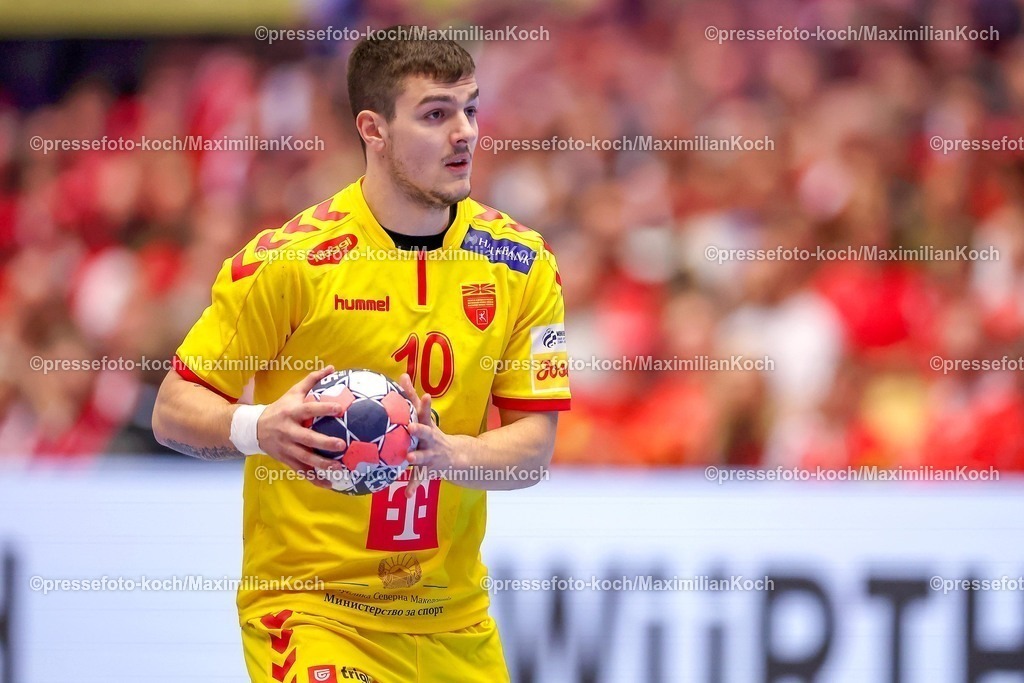 EHF16012602101 | 16.01.2026, Handball, Men's EHF EURO 2026, Dänemark - Nordmazedonien, Jyske Bank Boxen in Herning, Dänemark, Preliminary Round:  Marko Mitev (North Macedonia #10) 