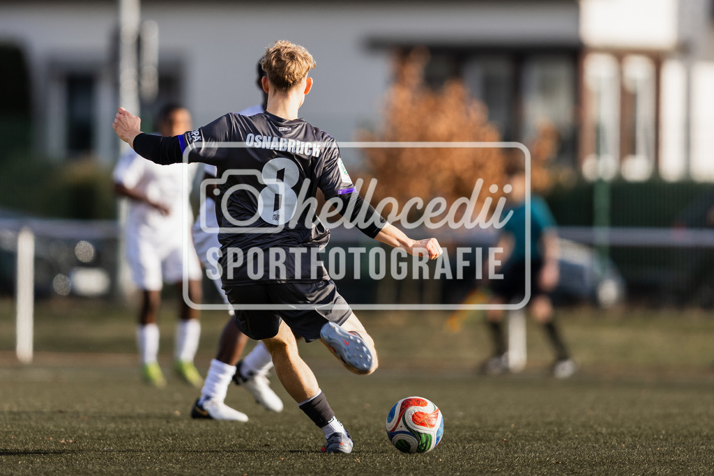 Fußball I Herren I Saison 2025-2026 I Freundschaftsspiel I VFL Osnabrück A-Junioren - JFV Bremen-004 | Denis Kifel (8, VfL Osnabrück A-Junioren) - Realisiert mit Pictrs.com