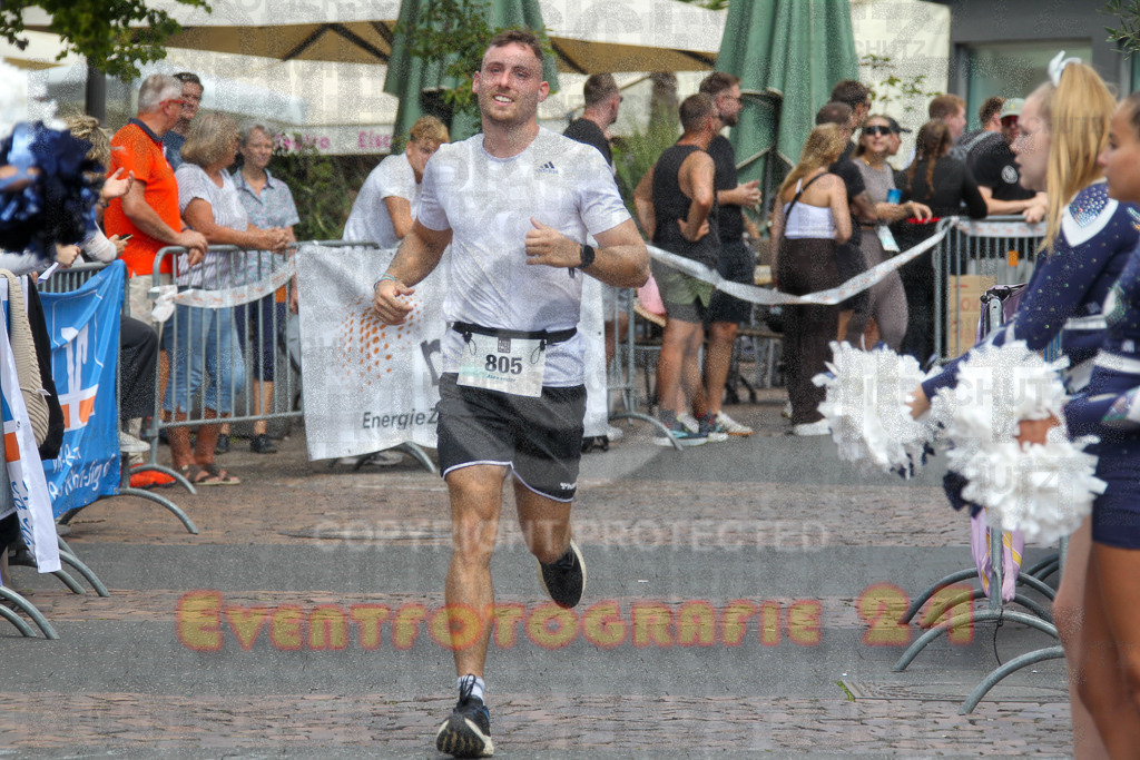 250824_1515_EV4_2764 | Sportfotografie im Rhein-Sieg Kreis, Köln, Bonn, NRW, Rheinland Pfalz, Hessen, etc. Unser Tätigkeitsfeld umfasst den Laufsport vom Volkslauf über den Marathon, Duathlon, Triathon bis zum Ultralauf wie Kölnpfad Ultra oder Schindertrail.