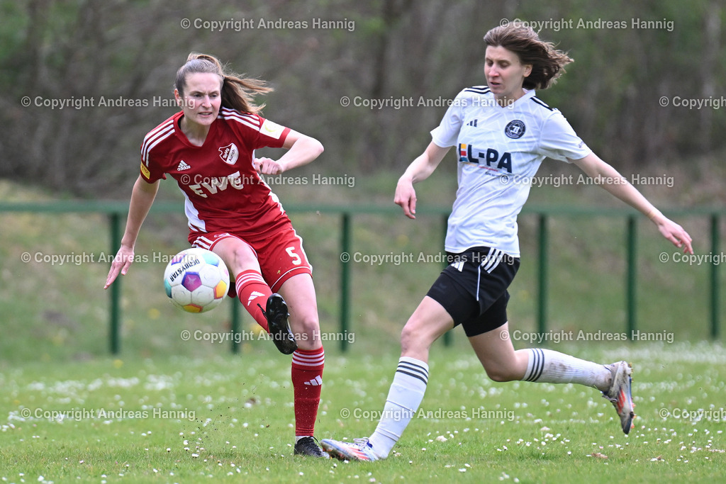 Fußball I Frauen I Saison 2024-25 I Oberliga I FC Jesteburg-Bendestorf - SpVg Aurich Frauen I 13.4.2025 | a-hannig - Realisiert mit Pictrs.com