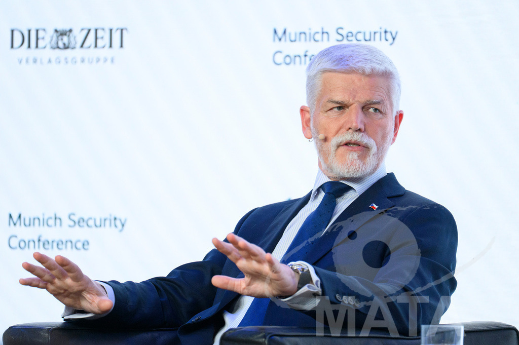 _DWA7103 | MATA IndoCon - Realisiert mit Pictrs.com