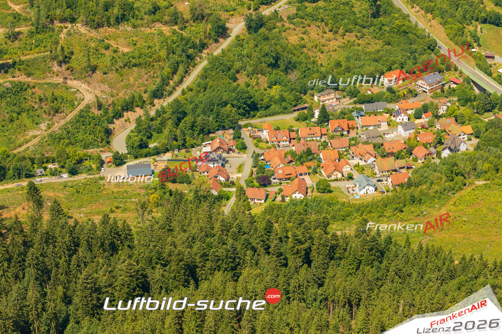 Luftaufnahme von Wallenfels Vs Google Maps- Die Luftaufnahme wurde 2025 vom UL-Flugzeug heraus erstellt ( keine Drohne ) - Hochauflösende Luftaufnahme - für professionelle Ausdrucke geeignet. Die Geschenkidee !Mit Lizenz und Bildrechte bestellbar