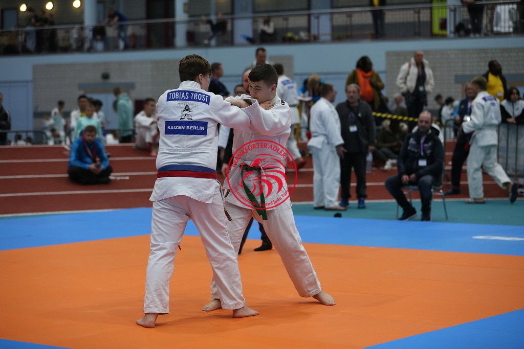 AT3Y1805 | Fotos vom Adler Cup - Pictures from Adler Cup

Hier findet Ihr alle Eindrücke und großen Momente der Adler Cup Wochenenden. Here you will find all impressions and great moments of the Adler Cup weekends. - Realisiert mit Pictrs.com