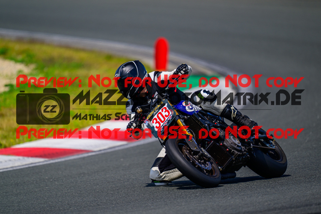 MaZZes_FotoMatrix_240725_6007705_5762 | BLAU