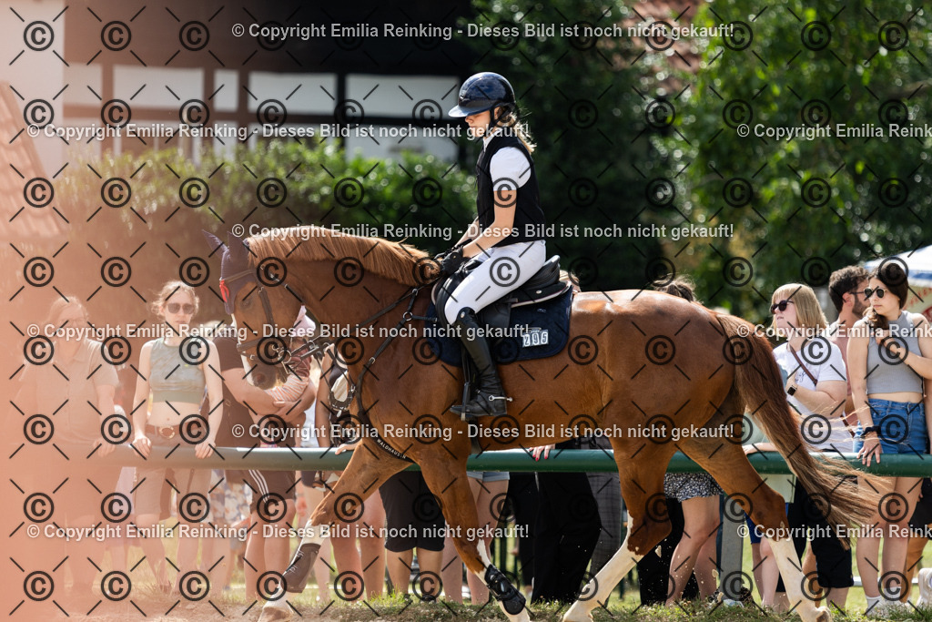 CL5A9314 | Emilia Reinking Fotografie - Realisiert mit Pictrs.com