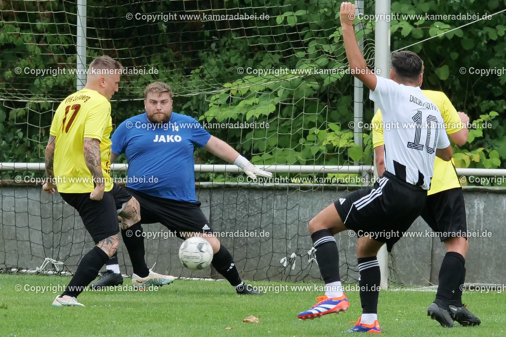 Fußball Kreisliga C : VFB Lohberg 2 - Duisburger FV 08 3 am 17.08.20205 in Dinslaken Lohberg | Fußball Kreisliga C : VFB Lohberg 2 (gelbe Trikots) - Duisburger FV 08 3 am 17.08.20205 in Dinslaken Lohberg - Realisiert mit Pictrs.com