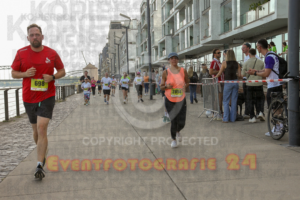 250920_1453_EX1_8061 | Sportfotografie im Rhein-Sieg Kreis, Köln, Bonn, NRW, Rheinland Pfalz, Hessen, etc. Unser Tätigkeitsfeld umfasst den Laufsport vom Volkslauf über den Marathon, Duathlon, Triathon bis zum Ultralauf wie Kölnpfad Ultra oder Schindertrail.
