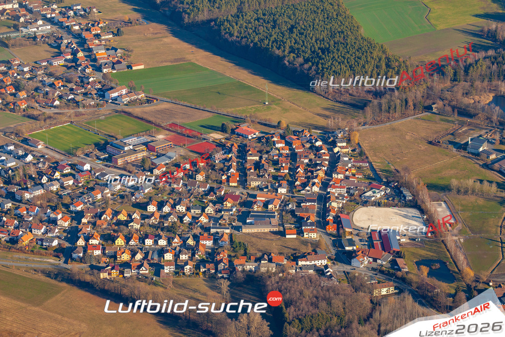 Das Luftbild der Stadt Mitwitz wurde 2019 vom Flugzeug heraus erstellt (keine Drohne) Aufnahmehöhe ca.400 Meter- hohe Auflösung- beste Druck-Qualität garantiert!