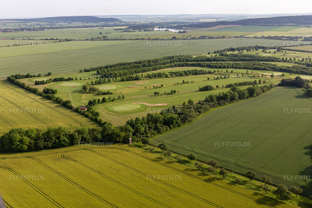 Luftbild: Thüringer Golfclub Drei Gleichen Mühlberg e.V im Ortsteil Mühlberg in Drei Gleichen im Bundesland Thüringen in Deutschland. Foto: IMG_007706.jpg vom 15.06.2021 durch Werner Riehm/FLY-FOTO.de