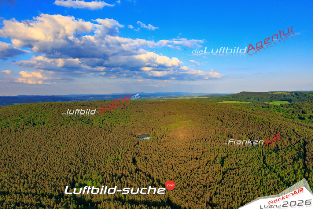 Die Luftaufnahme der Stadt Weismain wurde 2017 vom Flugzeug heraus erstellt ( keine Drohne )- hohe Auflösung für beste Qualität