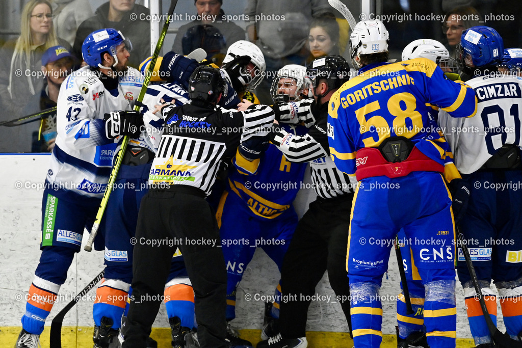 1. EHC Althofen vs. ESC Sparkasse Steindorf  | #81 Cimzar Tadej ESC Steindorf, #43 Oraze Martin ESC Steindorf, Faustkampf, #57 Wilfan Franz ESC Steindorf, #47 Rainer Michael EHC Althofen, #92 Ratz Patrick ESC Steindorf, #58 Goritschnig Martin EHC Althofen, #4 Rassl Benjamin EHC Althofen, 1. EHC Althofen vs. ESC Sparkasse Steindorf , 1. EHC Althofen vs. ESC Sparkasse Steindorf  am 08.03.2026 in Althofen (Stadthalle Althofen), Austria, (Photo by Bernd Stefan)