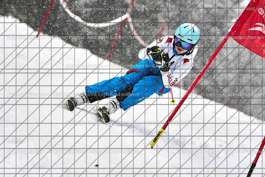 ALP0409_NeujahrsSchikurs_AbschlussRennen_Gruppe ELINA | (C)FotoLois.com, Alois Spandl. NEUJAHRS-SCHIKURS Schischule Haginger, Gemeindealpe Mitterbach, Abschlußrennen, Sa 6. Januar 2024.