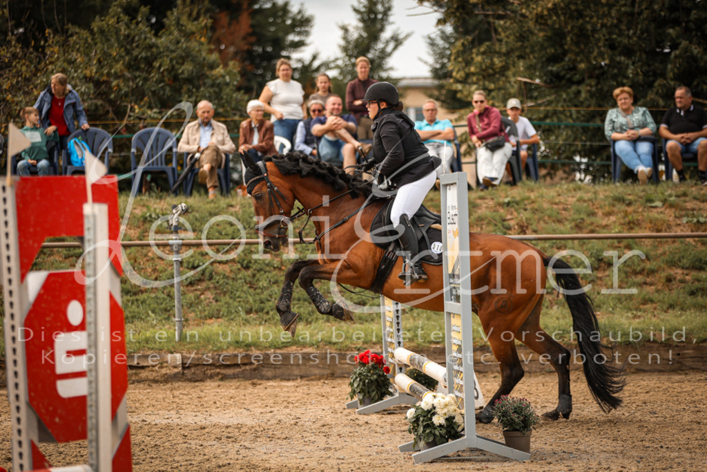 05.SoSpWB00339 | Leoni Ertmer Photography - Realisiert mit Pictrs.com