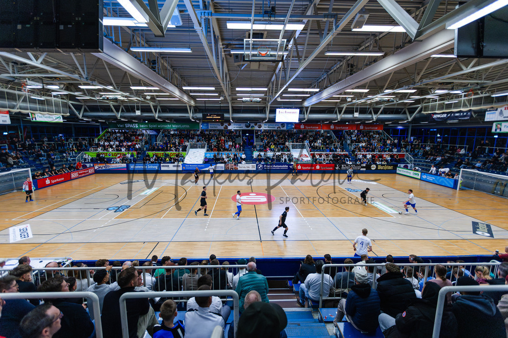 47. Stadtmeisterschaften im Hallenfußball 2025, Zwischenrunde, Zwischenrunde | Stadtmeisterschaften im Hallenfußball 2025, Zwischenrunde, Sporthalle Berg Fidel in Münster. Foto: sportfotografie.ms | Markus Paletta - Realisiert mit Pictrs.com