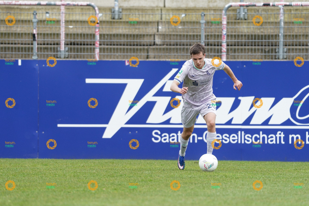 VfL Sportsfreunde Lotte vs. VfL Bochum II U23 - Regionalliga West - 28. Spieltag 2026 | Jaden Tom Korzynietz, 20 - Realisiert mit Pictrs.com