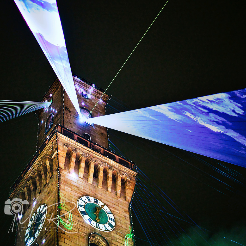 RathausFÜ_Glanzlichter2025_2 | Entdecken Sie Fotografie aus Leidenschaft: Auftragsfotografie, HD-Fotos, Geschenkartikel aus Ihren Bildern und vieles mehr. Beauftragen Sie uns für besondere Momente!