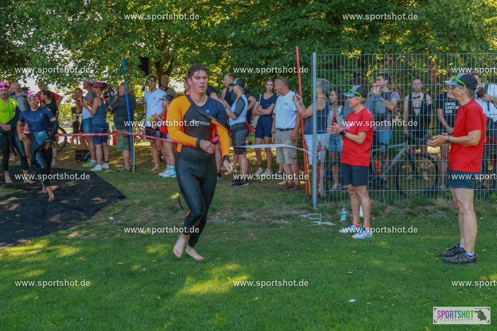 AR7_8579 | Karlsfeld Triathlon 2025 #karlsfeldtriathlon #karlsfeldtriathlon2025  #karlsfeldrace  #yourpictrs #triathlon_karlsfeld #tsveintrachtkarlsfeld #sportshot_your_pictrs @Sportshotphotography @Triathlon Karlsfeld - TSV Eintracht Karlsfeld Triathlon Copyright: www.sportshot.de