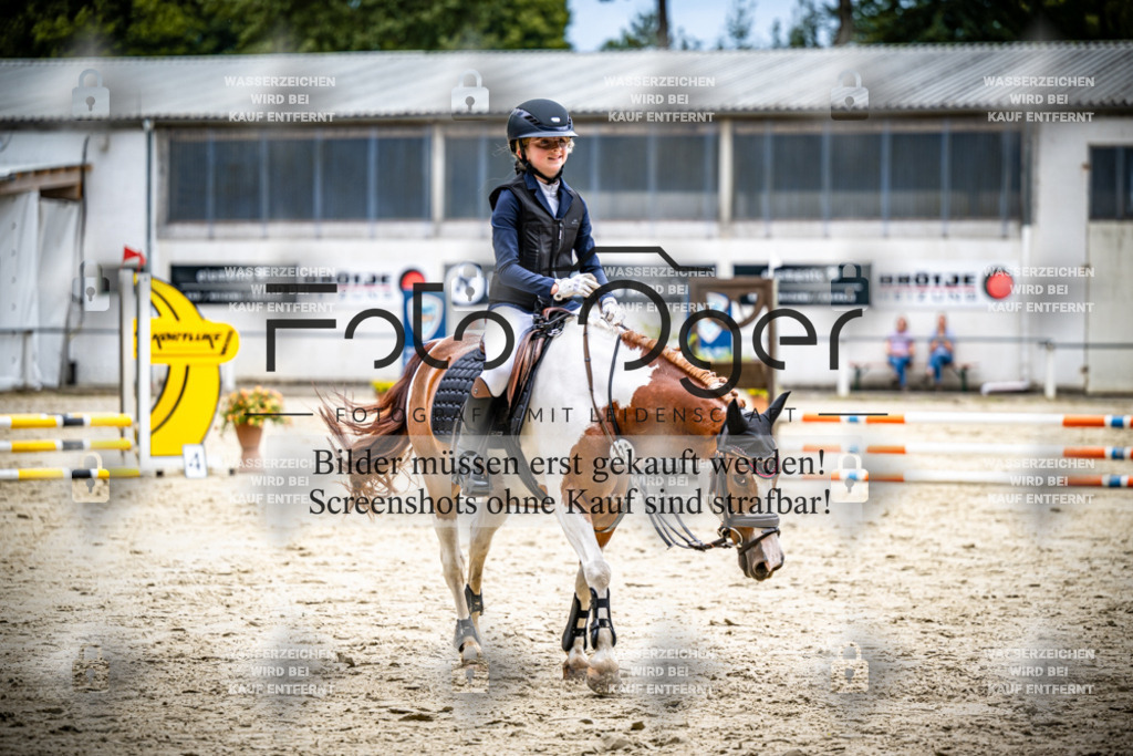 Turnier Laggenbeck 2026-15-0241 | Entdecke hochwertige Reitturnierfotos von Foto Oger. Professionell, emotional und authentisch – jetzt Lieblingsmomente im Shop bestellen.Deutschlandweite Turnierfotografie. - Realisiert mit Pictrs.com