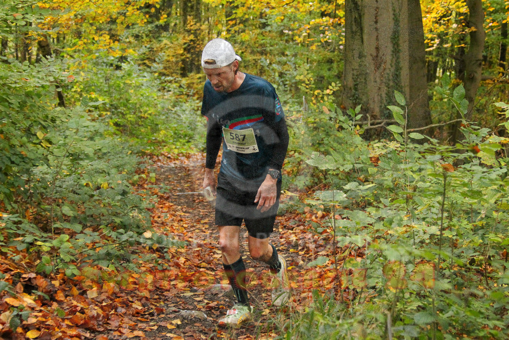 251026_1212_EV4_4662 | Sportfotografie im Rhein-Sieg Kreis, Köln, Bonn, NRW, Rheinland Pfalz, Hessen, etc. Unser Tätigkeitsfeld umfasst den Laufsport vom Volkslauf über den Marathon, Duathlon, Triathon bis zum Ultralauf wie Kölnpfad Ultra oder Schindertrail.