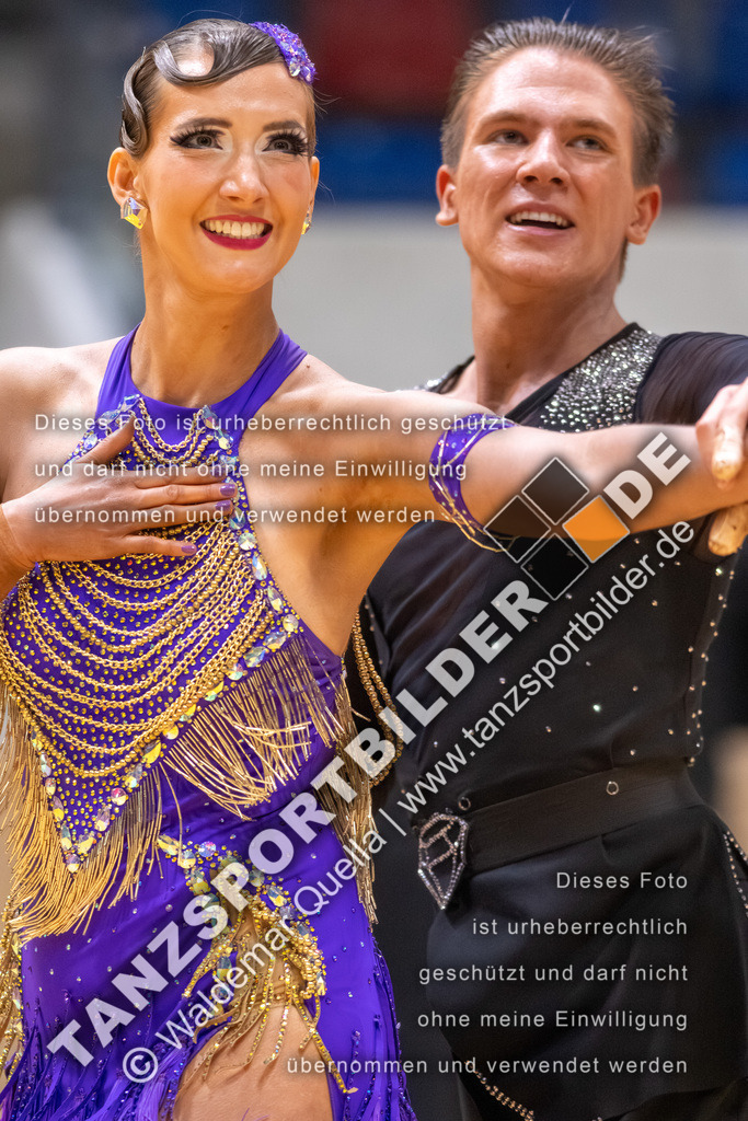 20260328-02559 | Hier finden Sie Tanz Bilder vom Latein und Standard Formationen tanzen. Sportbilder vom Tanzsport. Schöne Fotos und von Weltmeisterschaft, Europameisterschaft, Bundesliga, Regionalliga, Oberliga und Landesliga sowie von GOC Stuttgart, DanceComp, WM Bremen