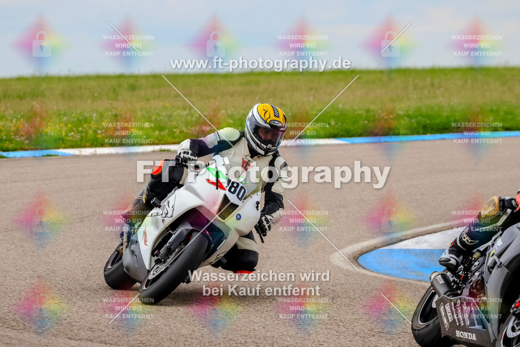 MotoTeam-2064 | Hier findet Ihr Bilder von Touristenfahrten auf der Nürburgring Nordschleife oder von anderen Veranstaltungen die ich besucht habe. Viel Spass beim Durch Schauen 