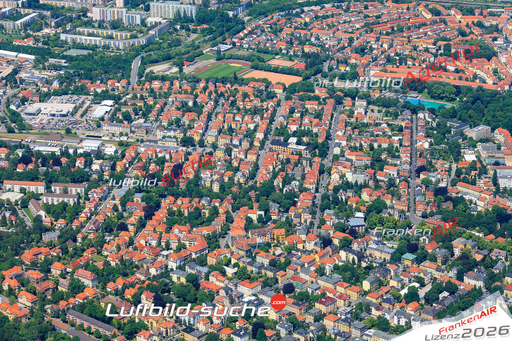 Die Luftaufnahme der Stadt Weimar wurde vom UL-Flugzeug heraus erstellt ( keine Drohne )- hohe Auflösung für beste Qualität