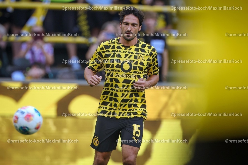 BVB10082501093 | 10.08.2025, Fußball, Borussia Dortmund - Juventus Turin, Testspiel, Signal Iduna Park, Saison 2025 2026: Verabschiedung Abschied Abschiedsspiel Mats Hummels (ehem. BVB Spieler)   DFB regulations prohibit any use of photographs as image sequences and or quasi-video.