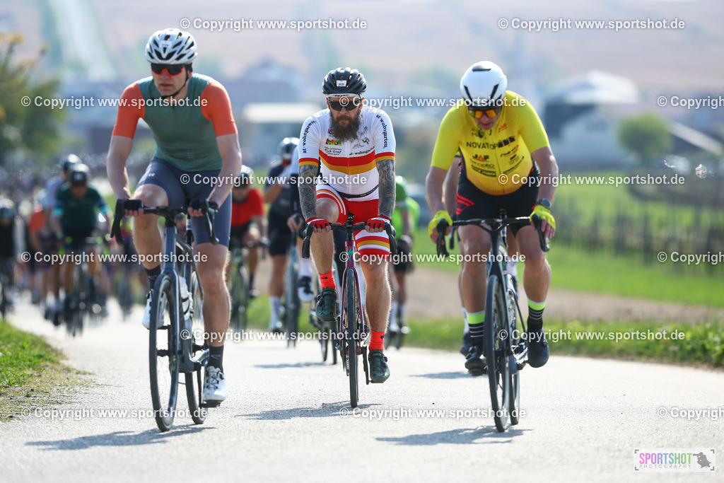 178_TRA55325 | Neusiedlersee Radmarathon 2026@sportshot_your_pictrs #yourpictures#roadtowm2029 #nrm #neusiedlerseeradmarathon #neusiedlersee #neusiedlerseetourismus #burgenland #mörbisch #nrm26 #burgenlandtourismus #voglundco #poweredbyburgenlandtourismus #radsport #rad #marathon #ucigranfondo #visitburgenland #ucigranfondoworldseries