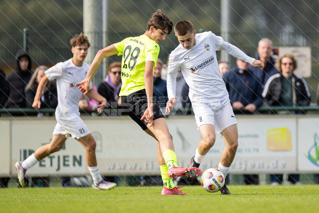 20251003_Picselweb-Fotografie_1R3_2536 | DFB Pokal 2. Runde, JFV A/O/B/H/H - SV Stuttgarter Kickers, Foto: Jörg Struwe - picselweb.de - Realisiert mit Pictrs.com