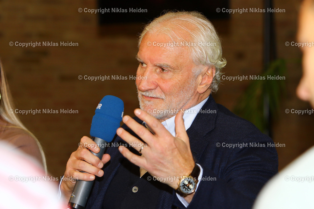 NH_SHFVHallenmasters2025_Auslosung_Malente_25112024 | Rudi Völler bei der Auslosung des SHFV-Hallenmasters 2025 im Uwe-Seeler-Fußball-Park.Fußball I Herren I SHFV Hallenmasters 2025 I Auslosung  I Schleswig-Holsteinischer Fußball-Verband I Uwe Seeler Fußball-Park I 25.11.2024