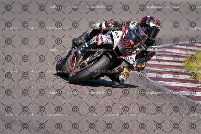 26bt05-0770 | markuskiefer.com - Realisiert mit Pictrs.com