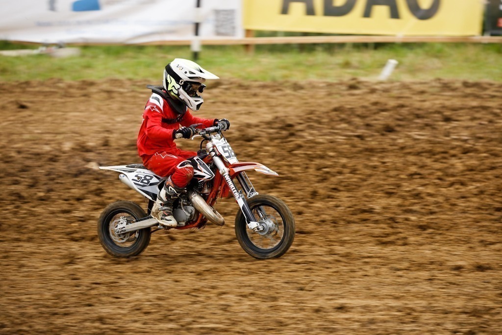 Motocross_Gerstetten_250802_2581 | Fotopresso – Sportfotografie in Heidenheim & Umgebung. Professionelle Sportfotografie für unvergessliche Momente. Dynamische Action-Shots, emotionale Szenen & hochwertige Bilder. - Realisiert mit Pictrs.com