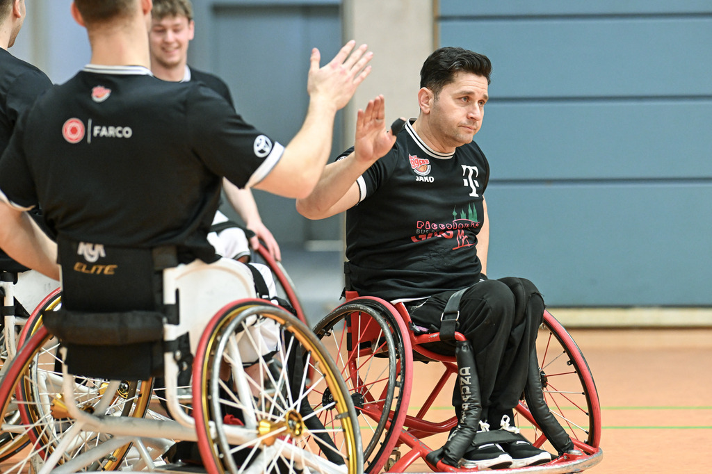 gml_005 | Fotos von Basketballspielen aus dem Raum NRW fotografiert von Gero Mueller-Laschet und Daniel Schaefer - Realisiert mit Pictrs.com