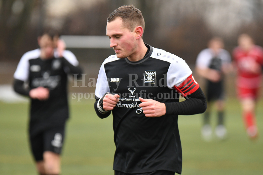Testspiel SpVgg GW Deggendorf : TV Schierling | Matthias Schaefer (SpVgg GW Deggendorf #18) - Realisiert mit Pictrs.com