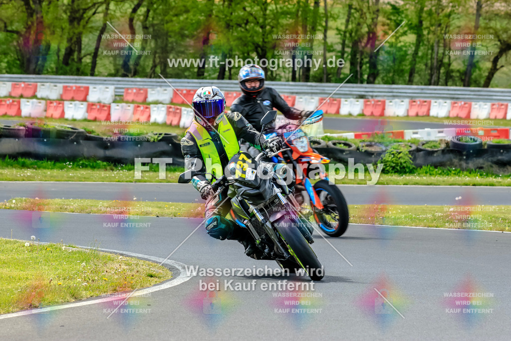 _OTO2561 | Hier findet Ihr Bilder von Touristenfahrten auf der Nürburgring Nordschleife oder von anderen Veranstaltungen die ich besucht habe. Viel Spass beim Durch Schauen 