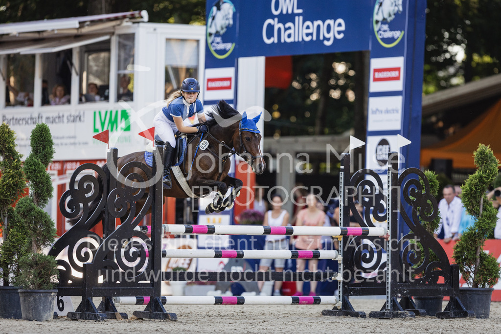 230908_OWLCh_PonyTrophy-386 | Deine schönsten Turniermomente als professionelle Fotos! Entdecke hochwertige Pferdesport-Fotografie im Online-Shop. Jetzt Fotos finden & bestellen!