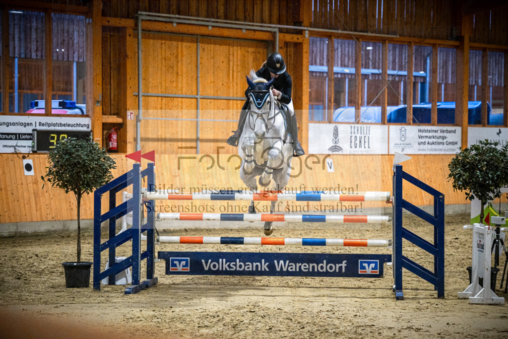 DOS_2932 | Entdecke hochwertige Reitturnierfotos von Foto Oger. Professionell, emotional und authentisch – jetzt Lieblingsmomente im Shop bestellen.Deutschlandweite Turnierfotografie. - Realisiert mit Pictrs.com