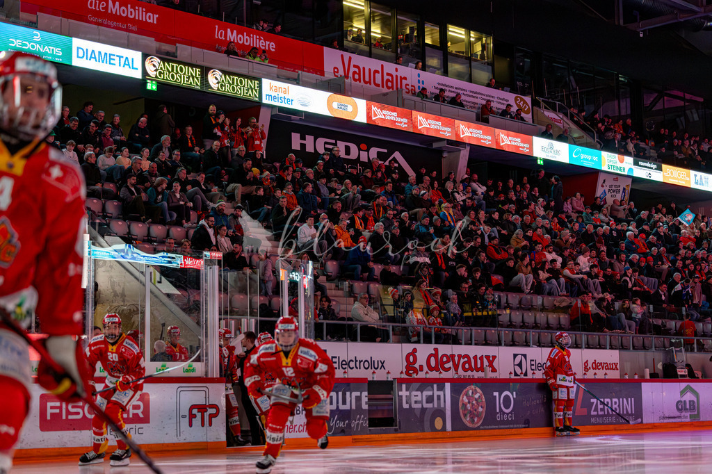 EHCB vs GCK _1-737013760 | Sportbilder, Sportfotograf, Hochzeits- und Eventfotografin, Flugshows, Portraits und Tiershooting, Aviation, Downhill, Nationalleague, Swissleague, International