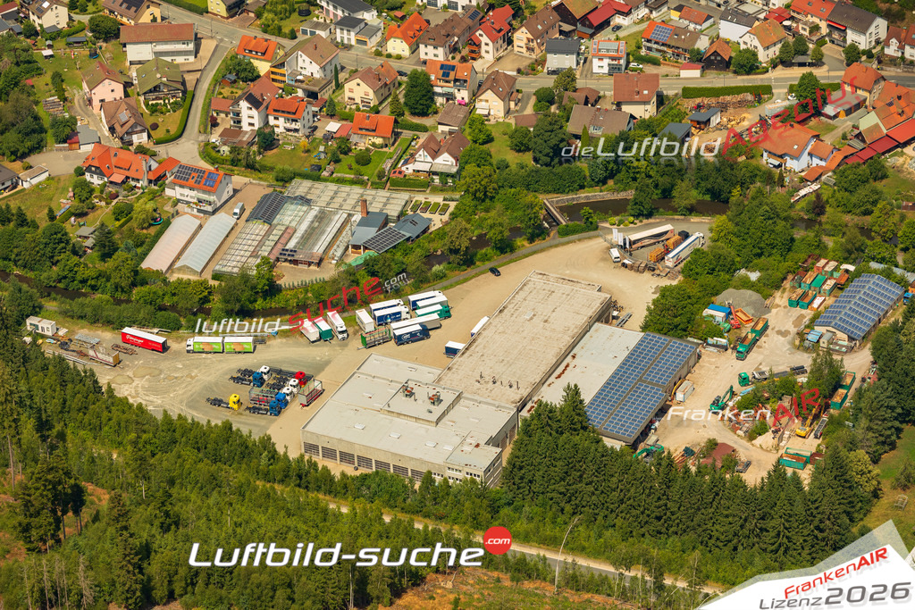 Schöne Luftaufnahme als Geschenk in Gewerbe Wallenfels - Die Luftbildaufnahme wurde 2025 vom UL-Flugzeug heraus erstellt ( keine Drohne ) - Hochauflösende Luftaufnahme -Nicht vergleichbar mit Google Maps oder Satelittenbilder- Die Geschenkidee !Mit Lizenz und Bildrechte bestellbar