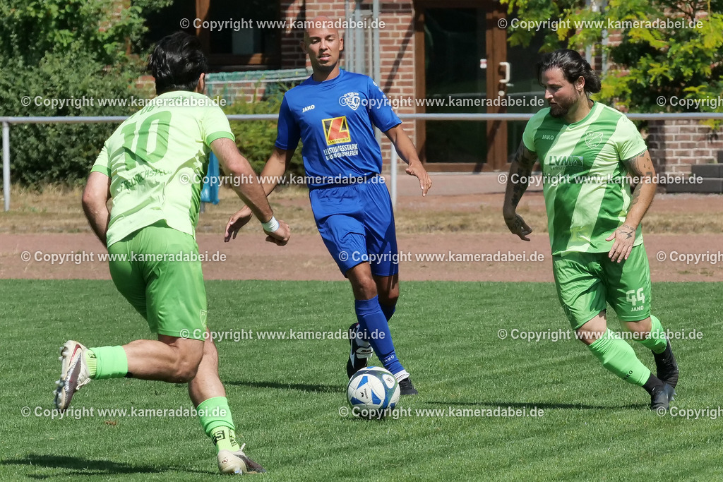 Fußball : Voerder Stadtmeisterschaft am 01.08.2026 auf der Anlage des TV Voerde mit SV 08/29 Friedrichsfeld, SV Spellen und dem TV Voerde. Der STV Hünxe vervollständigt als 4. Mannschaft das Turnier. | Fußball : Voerder Stadtmeisterschaft am 01.08.2026 auf der Anlage des TV Voerde mit SV 08/29 Friedrichsfeld, SV Spellen und dem TV Voerde. Der STV Hünxe vervollständigt als 4. Mannschaft das Turnier. - Realisiert mit Pictrs.com