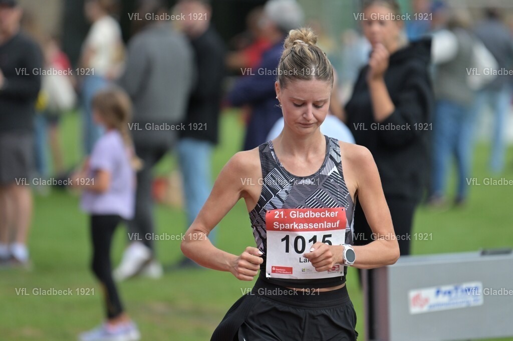 2026-08-23_Sparkassenlauf_10KM_KH_000375 | Die Fotografen - Realisiert mit Pictrs.com