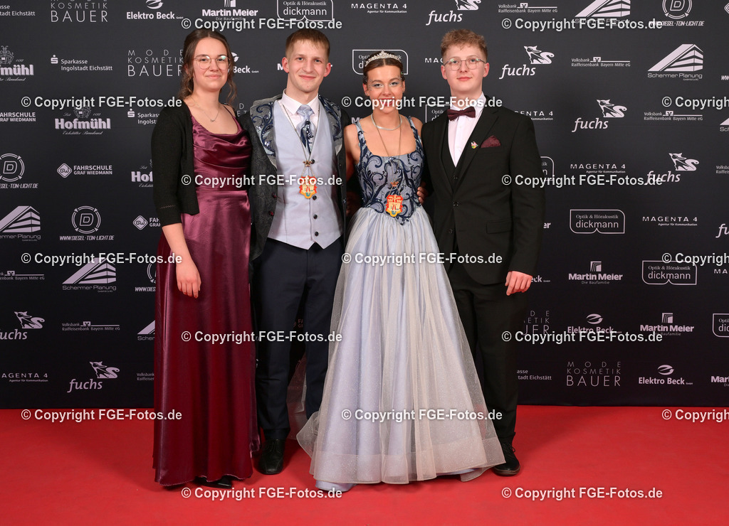 20250208-fge-hofball-0127 | Hofball der FGE am 08.02.2025 im Alten Stadttheater in Eichstätt. - Realisiert mit Pictrs.com