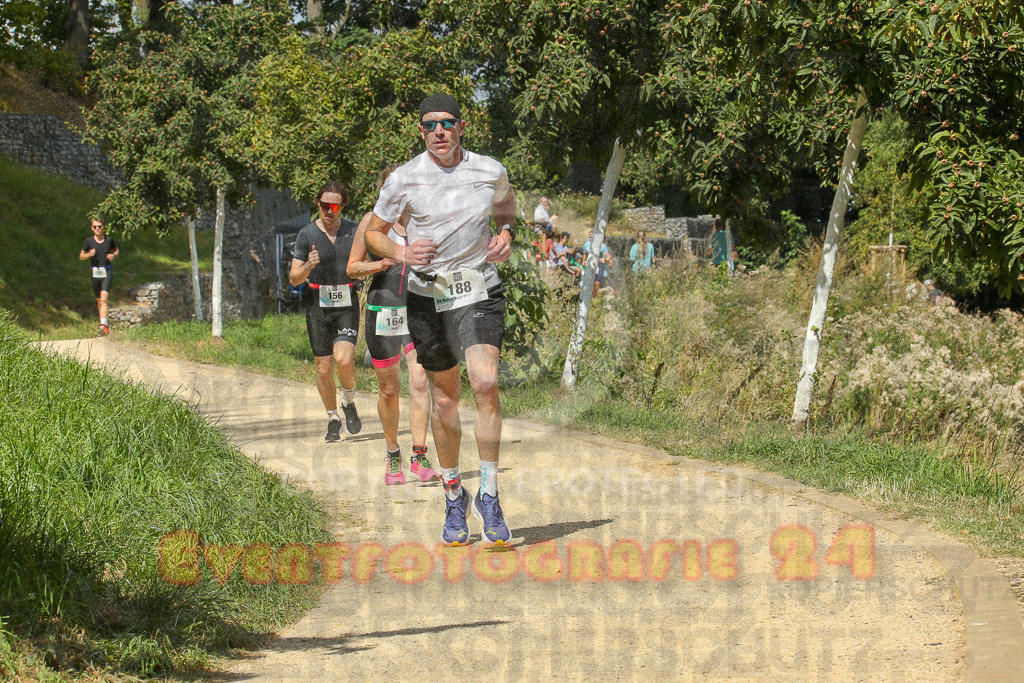 250824_1246_EX1_0447 | Sportfotografie im Rhein-Sieg Kreis, Köln, Bonn, NRW, Rheinland Pfalz, Hessen, etc. Unser Tätigkeitsfeld umfasst den Laufsport vom Volkslauf über den Marathon, Duathlon, Triathon bis zum Ultralauf wie Kölnpfad Ultra oder Schindertrail.