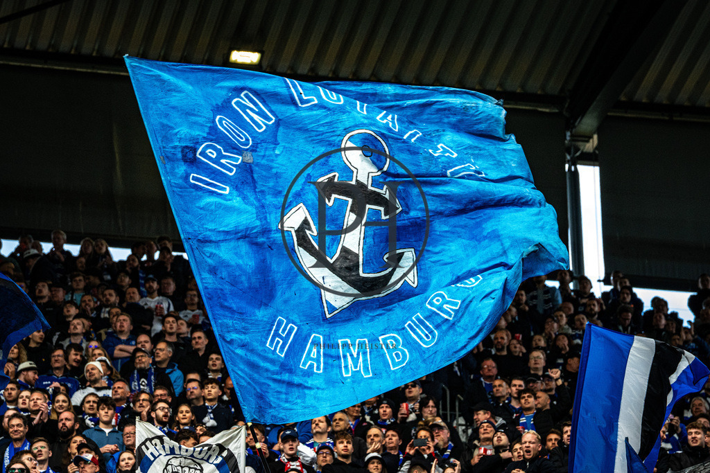 Spieltag 9 Köln - HSV_Sc-154 | Philipp-Heist - Realisiert mit Pictrs.com