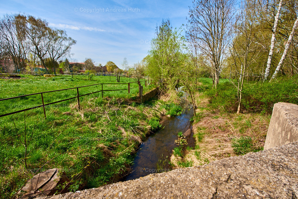 Am Elsterfloßgraben bei Kaja 01 | Bedeutsame Landschaften Deutschlands - Realisiert mit Pictrs.com