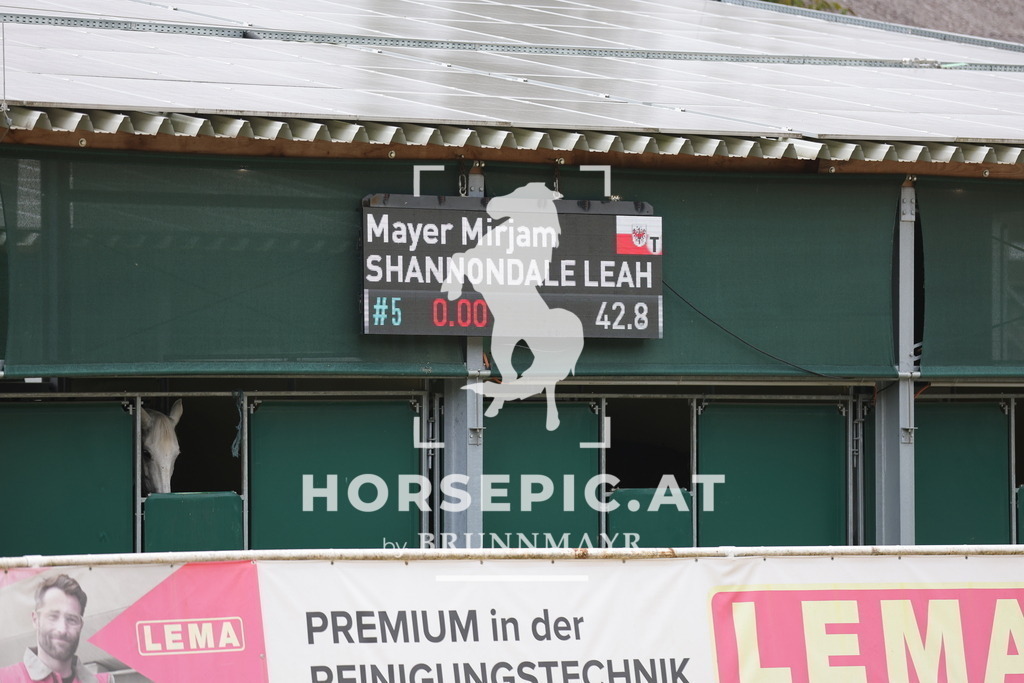 0P6A5518 | Willkommen bei Brunnmayr - Design & Fotografie – Ihrem Spezialisten für Reitturniere und Pferdeveranstaltungen in Oberösterreich, Salzburg und Bayern! Seit über 17 Jahren sind wir leidenschaftlich dabei.