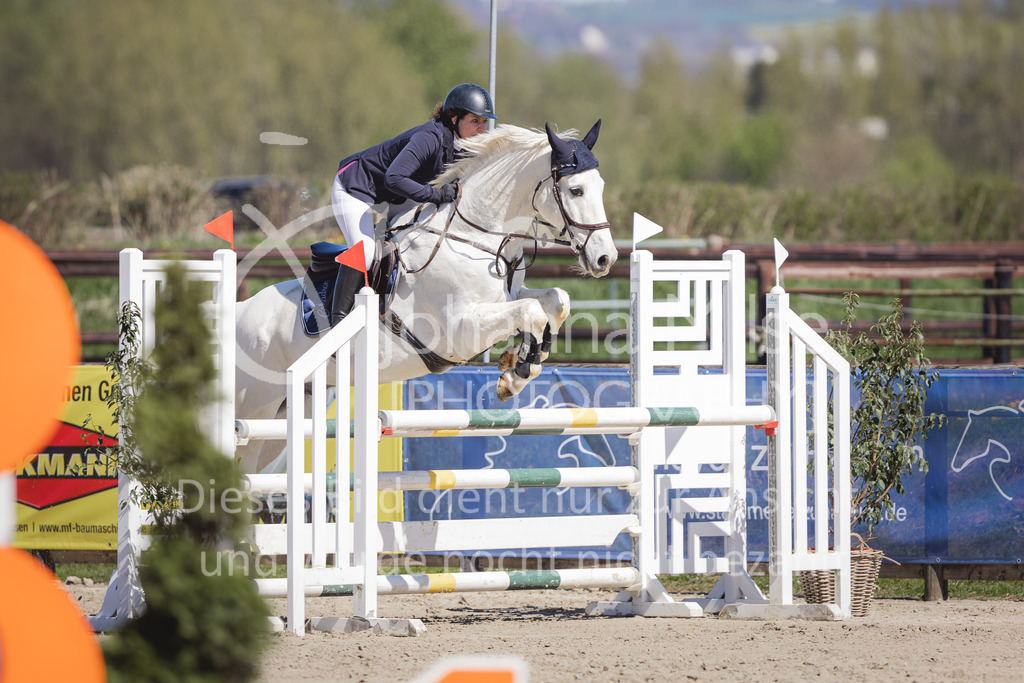 220416_3_A-Springen2-460 | Frühlingsfest der Pferde
Herford
16.April 2022
03/2 Sprigprüfung mit steigenden Anforderungen Kl. A** geschlossen 44-481 RLP